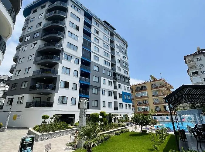 One-Bedroom Deluxe Apartment
